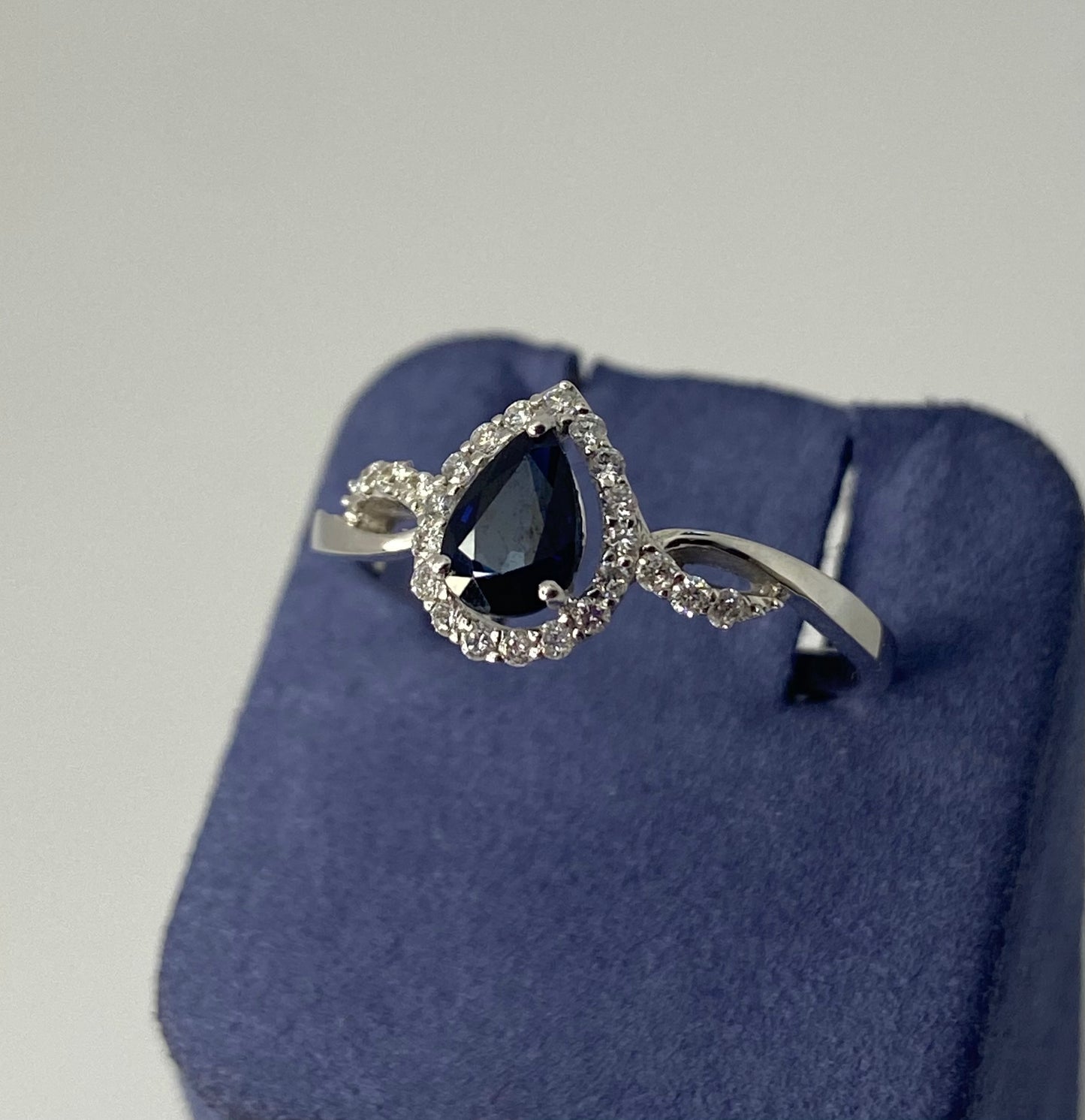 White Gold Pear-Shape Natural Sapphire and Diamond Ring