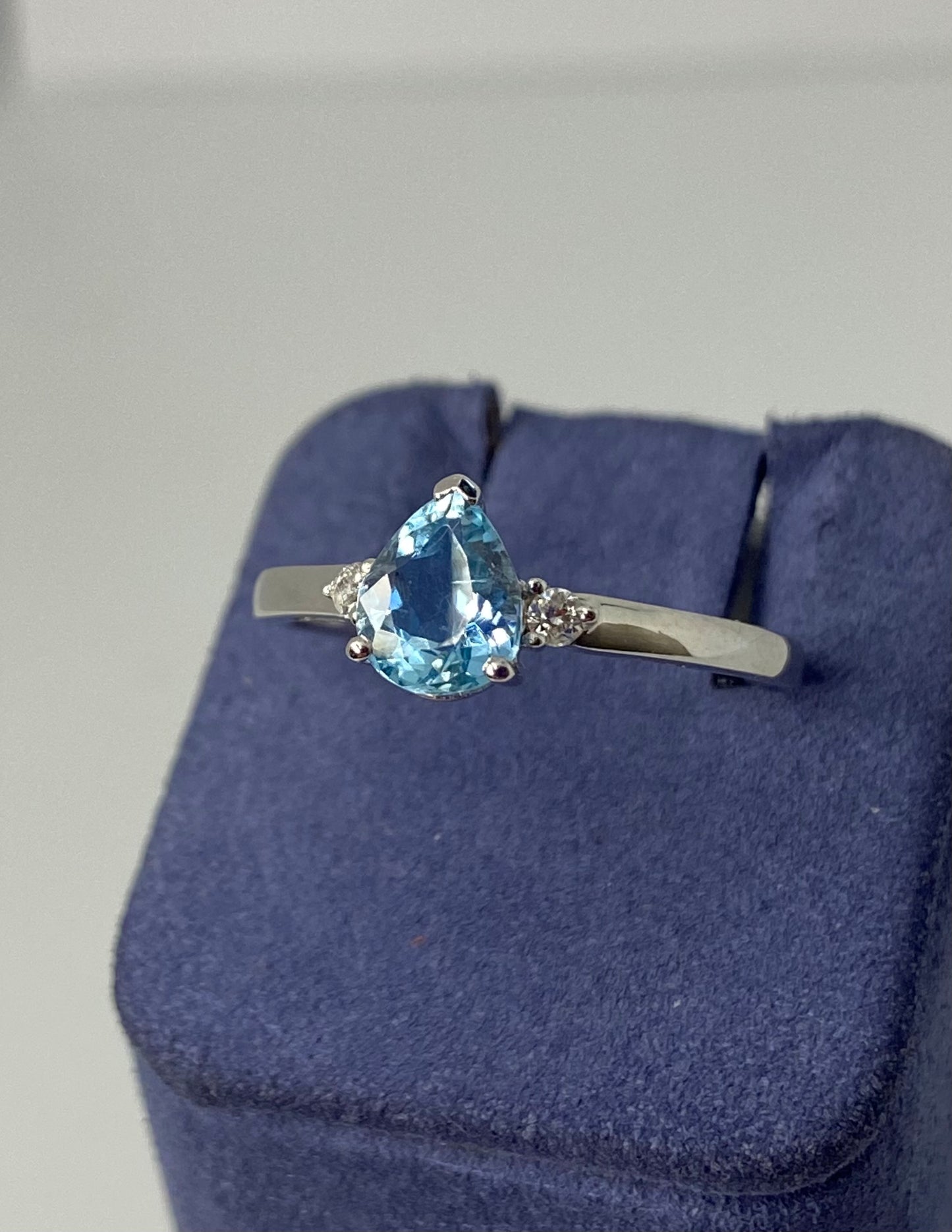 White Gold Pear-Shape Natural Aquamarine and Diamond Ring